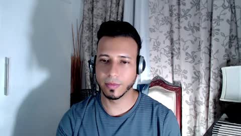Snapshot of thommerxxx chatting on April 8, 2026, 10:43 pm Thom online show from April 8, 2026, 10:43 pm