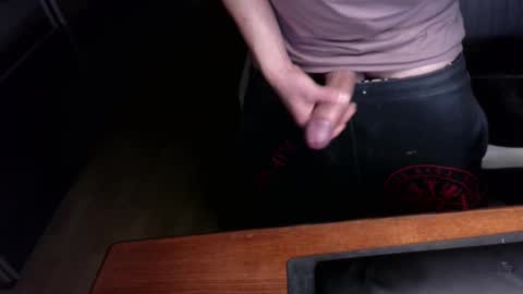 thomsdick online show from November 30, 2025, 10:14 pm