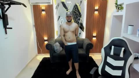Snapshot of thomson_hot01 chatting on May 26, 2026, 5:14 am thomson_hot01 online show from May 26, 2026, 5:14 am