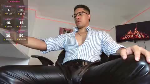 Snapshot of thonydupont chatting on February 10, 2026, 10:25 pm thonydupont online show from February 10, 2026, 10:25 pm