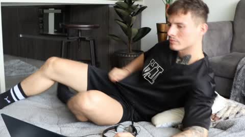 Sebastian online show from January 31, 2025, 7:29 pm