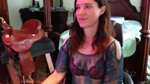 ThornburyRose online show from December 18, 2025, 6:03 pm