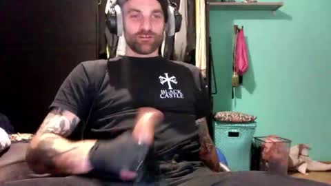 Snapshot of throatfucker2000 chatting on February 14, 2025, 7:07 am throatfucker2000 online show from February 14, 2025, 7:07 am