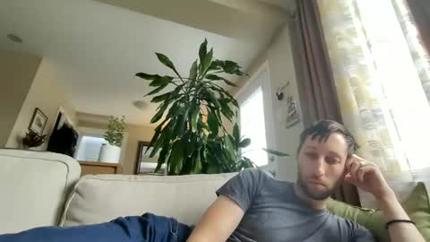 throwawayafteruse20202 online show from December 19, 2025, 6:48 pm