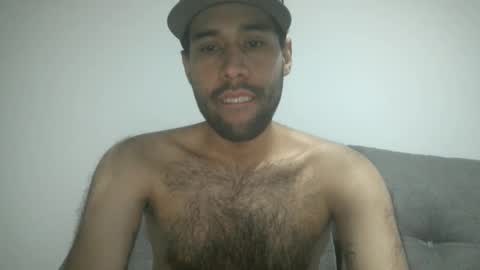 Snapshot of throwawayyourgun chatting on January 21, 2025, 3:10 pm Luka online show from January 21, 2025, 3:10 pm