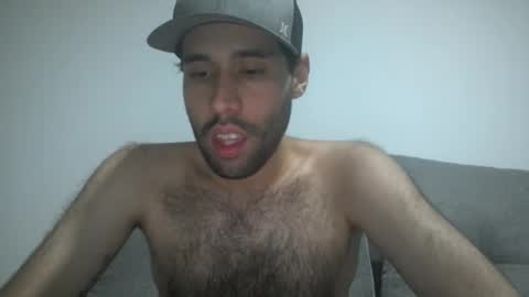 Snapshot of throwawayyourgun chatting on January 21, 2025, 9:15 pm Luka online show from January 21, 2025, 9:15 pm