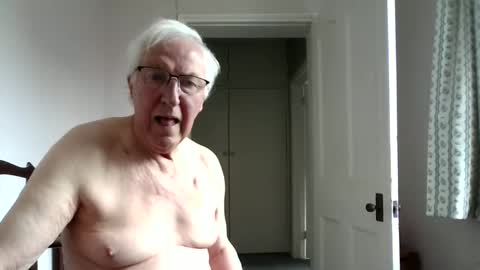 thruster99 online show from May 20, 2026, 10:43 am