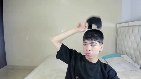 Snapshot of thyler_thompson chatting on November 23, 2025, 2:44 am thyler online show from November 23, 2025, 2:44 am