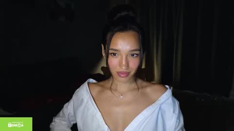 tia_j online show from October 5, 2025, 6:50 pm