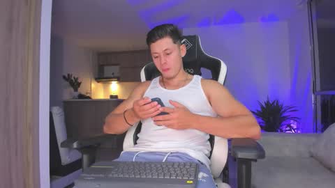 santiago online show from February 4, 2026, 1:55 am