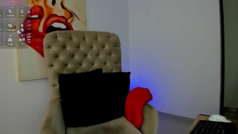 carolina online show from November 10, 2025, 11:31 am