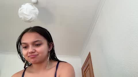 Tiana Le online show from April 30, 2026, 10:54 am