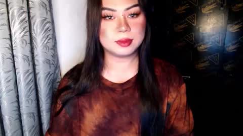 Snapshot of tiara_kishatsu chatting on November 16, 2025, 9:37 am arianna tiara online show from November 16, 2025, 9:37 am