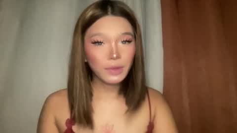 Ms. Tiara online show from April 8, 2026, 12:32 am