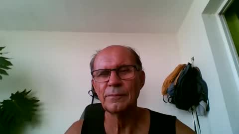 tiaretiareopui online show from December 23, 2025, 7:39 am