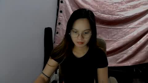 Snapshot of tifanny_foxdoll chatting on January 24, 2025, 7:18 pm Goddess Tifanny online show from January 24, 2025, 7:18 pm