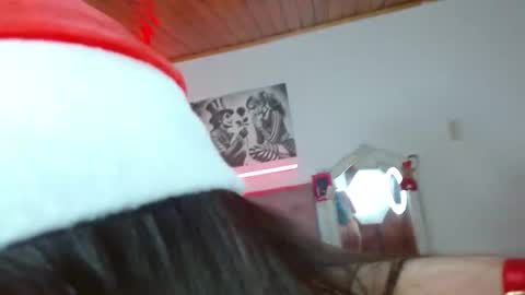 Tifanny online show from December 23, 2025, 2:09 am