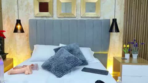 Dana Montoya online show from November 20, 2025, 8:30 pm