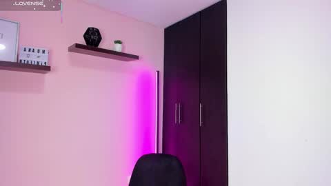 Snapshot of tifanyhills chatting on September 24, 2025, 9:29 pm Tifany online show from September 24, 2025, 9:29 pm