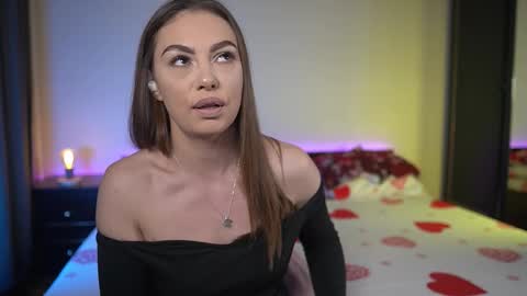 Tiffany online show from November 20, 2025, 9:58 pm