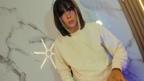 Snapshot of tiff_valentine chatting on February 16, 2025, 2:09 am Tiffany online show from February 16, 2025, 2:09 am