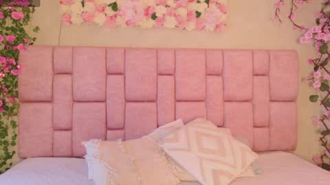 Snapshot of tiffanyebony_ chatting on May 11, 2026, 2:34 pm TiffanyEbony online show from May 11, 2026, 2:34 pm
