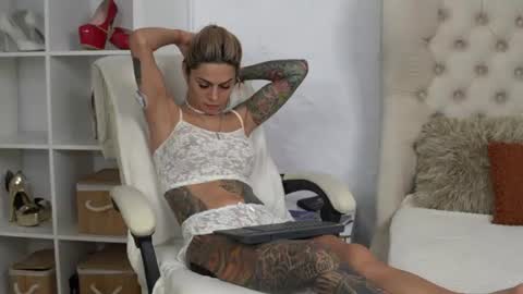 Snapshot of tiffanymaze chatting on July 1, 2026, 6:04 am Ilaria online show from July 1, 2026, 6:04 am
