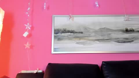 Stefany Suarez online show from January 30, 2025, 2:15 pm