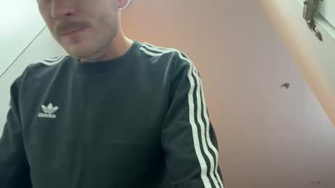 Snapshot of tigerniko chatting on March 22, 2026, 11:46 am tigerniko online show from March 22, 2026, 11:46 am