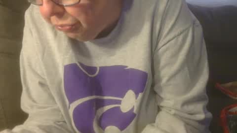 Snapshot of tight_kitty55 chatting on February 17, 2025, 8:04 pm tight Kitty55 online show from February 17, 2025, 8:04 pm