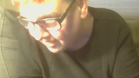 Snapshot of tight_kitty55 chatting on March 4, 2025, 7:54 pm tight Kitty55 online show from March 4, 2025, 7:54 pm