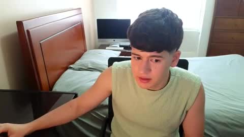 Snapshot of tightncuteass chatting on September 10, 2025, 7:03 pm Camilo online show from September 10, 2025, 7:03 pm