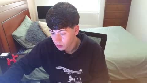 Snapshot of tightncuteass chatting on September 21, 2025, 9:16 pm Camilo online show from September 21, 2025, 9:16 pm