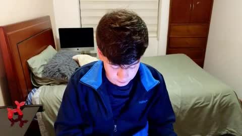 Snapshot of tightncuteass chatting on October 25, 2025, 12:40 am Camilo online show from October 25, 2025, 12:40 am