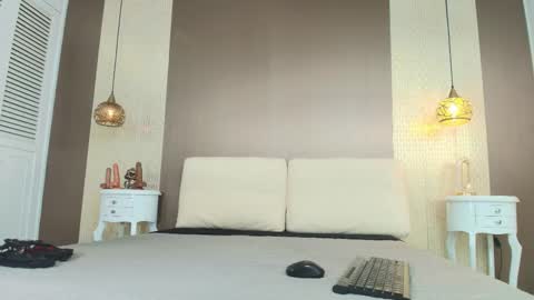 Snapshot of tiifany_baker chatting on January 12, 2026, 8:03 pm T I F F A N Y online show from January 12, 2026, 8:03 pm