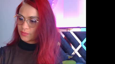 TIINY  Special show when it reaches 10000 flowers  online show from April 20, 2026, 4:32 pm