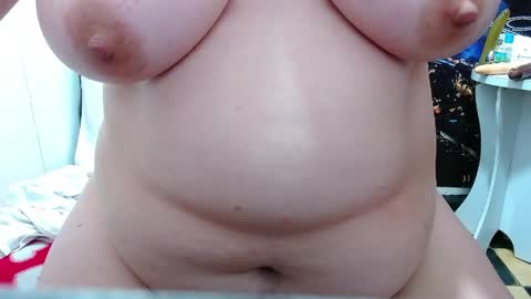 Snapshot of tila_nastyy chatting on April 21, 2026, 2:51 am Tila online show from April 21, 2026, 2:51 am