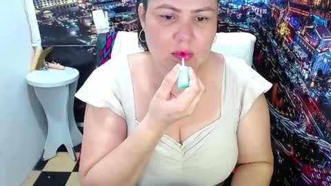 Snapshot of tila_nastyy chatting on May 24, 2026, 5:18 pm Tila online show from May 24, 2026, 5:18 pm