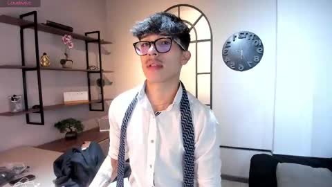 Tim Fox online show from November 11, 2025, 12:05 pm