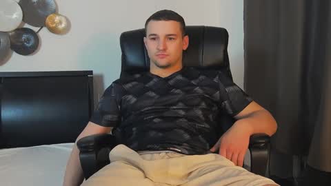 ask me online show from February 1, 2025, 7:36 am