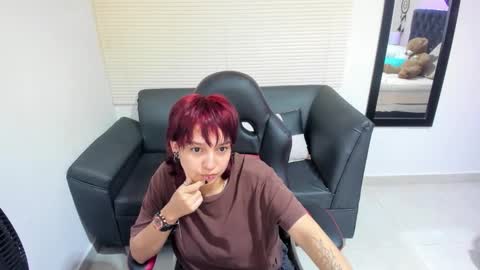 Snapshot of timoti_soft chatting on February 24, 2026, 9:24 pm Timoti online show from February 24, 2026, 9:24 pm