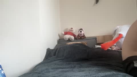 Snapshot of timveret chatting on January 11, 2025, 10:40 am Wizard online show from January 11, 2025, 10:40 am