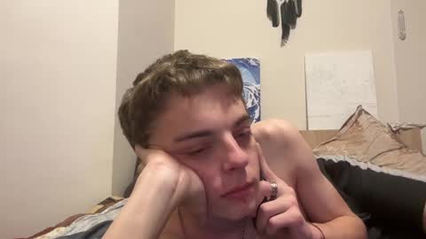 Snapshot of timveret chatting on January 17, 2025, 8:22 pm Wizard online show from January 17, 2025, 8:22 pm