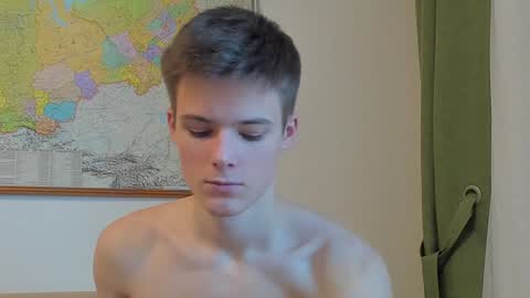 Snapshot of timytwinkboy chatting on December 20, 2024, 10:38 am Tim online show from December 20, 2024, 10:38 am