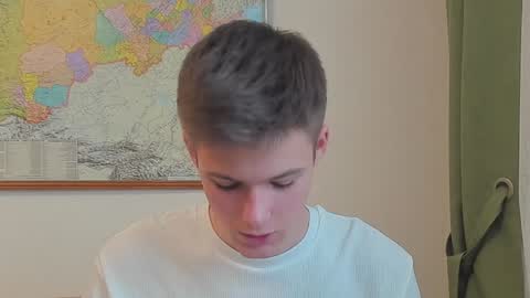 Snapshot of timytwinkboy chatting on January 17, 2025, 10:11 am Tim online show from January 17, 2025, 10:11 am