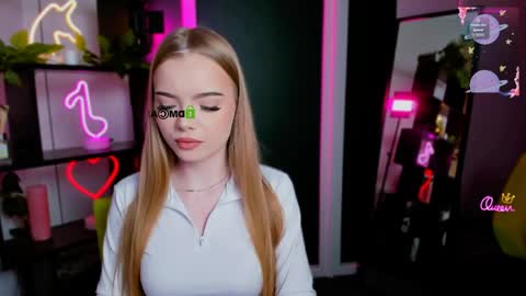 tina_golden1 online show from March 26, 2026, 4:23 pm