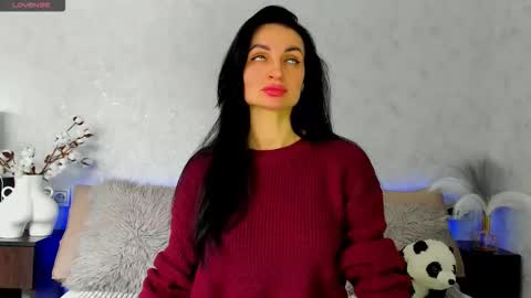 Snapshot of tina_mart chatting on February 9, 2026, 8:18 am Tina online show from February 9, 2026, 8:18 am