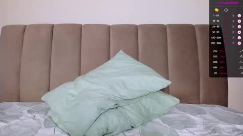 Snapshot of tina_mayway chatting on February 9, 2026, 4:33 pm tina_mayway online show from February 9, 2026, 4:33 pm