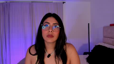 tina_olsen07 online show from April 26, 2026, 10:18 pm