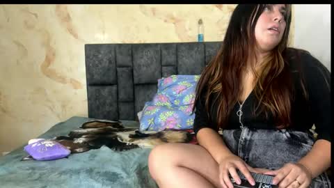 Snapshot of tina_russo chatting on April 21, 2026, 3:24 am tina_russo online show from April 21, 2026, 3:24 am